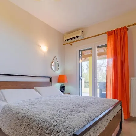 Danae By Corfu Escapes וילה לפקימי